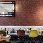巴黎庞坦门美居酒店 4* 庞坦