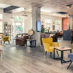 Mercure Paris Porte De 4* Pantin