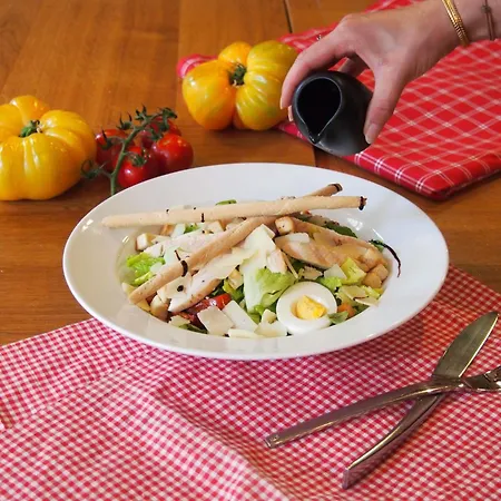 머큐어 파리 포르트 드 팡탱 호텔