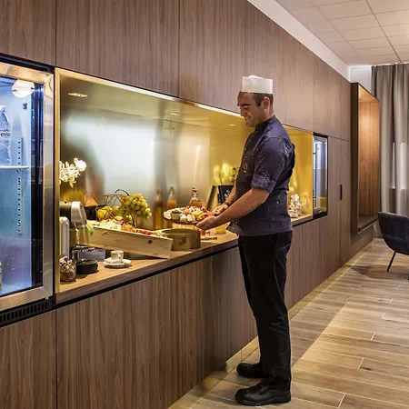 Mercure Paris Porte De