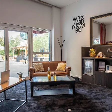 Mercure Paris Porte De 4* Pantin