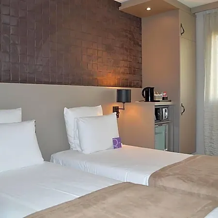Mercure Paris Porte De מלון