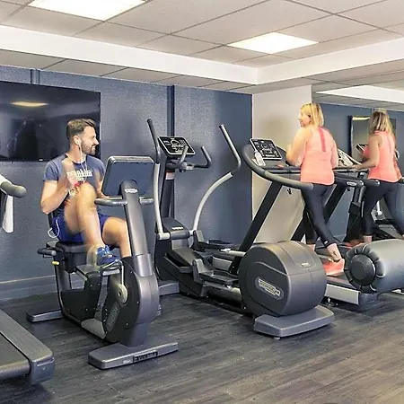 Hotell Mercure Paris Porte De Pantin