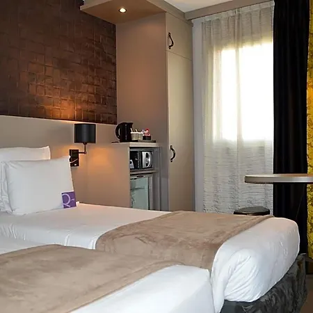 Hotell Mercure Paris Porte De 4*