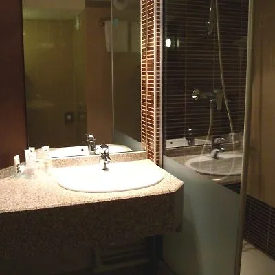 Hotel Mercure Paris Porte De 4*