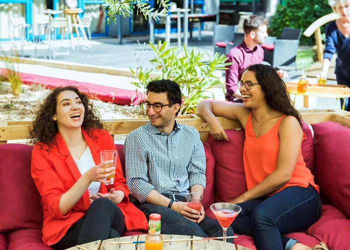 호텔 머큐어 파리 포르트 드 팡탱 4*