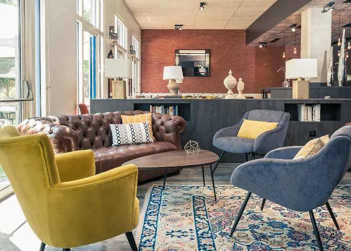 호텔 머큐어 파리 포르트 드 팡탱 4*