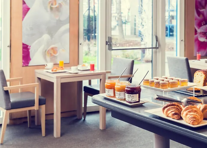 호텔 머큐어 파리 포르트 드 팡탱