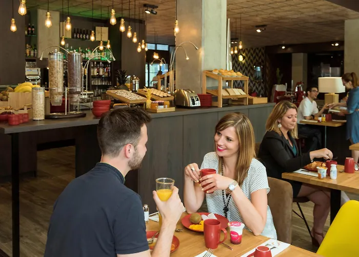 호텔 머큐어 파리 포르트 드 팡탱