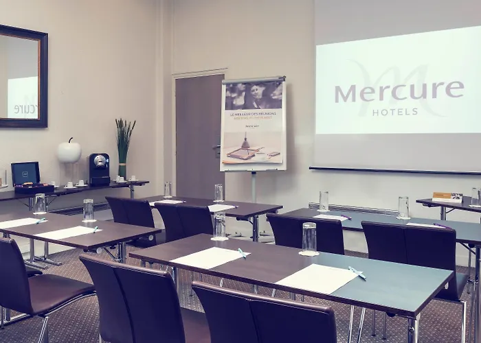 머큐어 파리 포르트 드 팡탱 호텔 4*