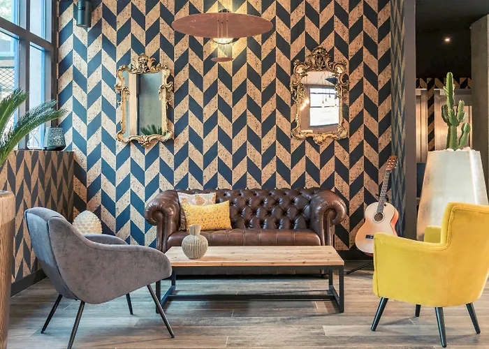 호텔 머큐어 파리 포르트 드 팡탱 4*