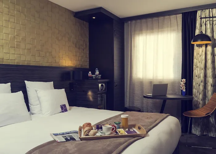 머큐어 파리 포르트 드 팡탱 펜틴