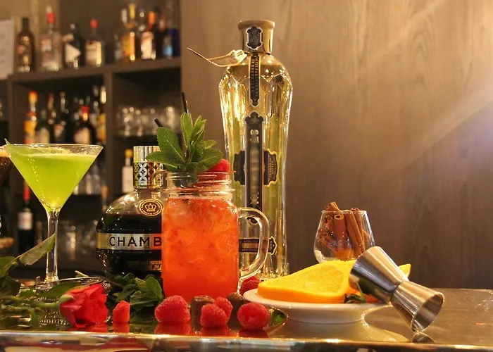 호텔 머큐어 파리 포르트 드 팡탱